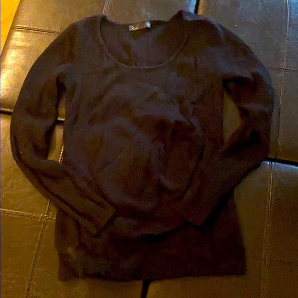 Noir Fitted Black Sweater